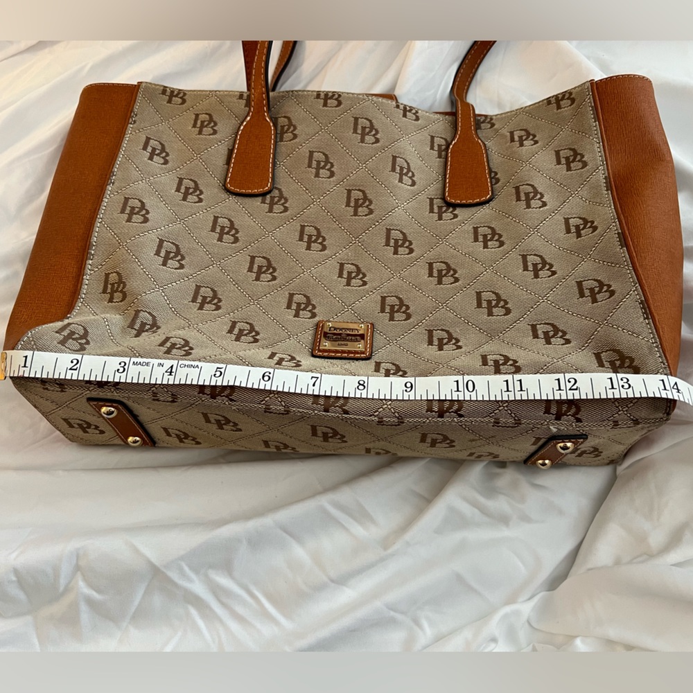 Dooney & Bourke Signature Ashton Tote - Picture 14 of 16
